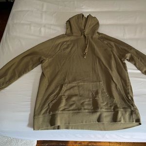 Thin hoodie great for fall season